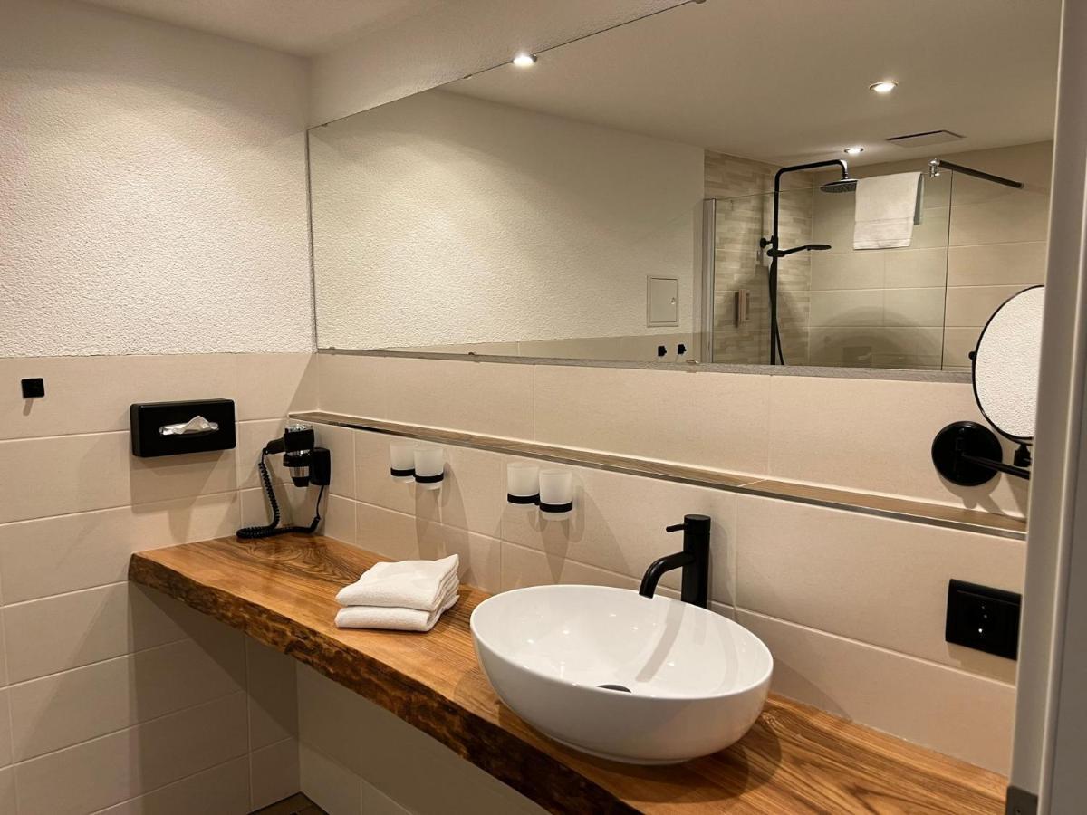 Alpina Lodge Hotel كورورت اوبرويسنثا المظهر الخارجي الصورة
